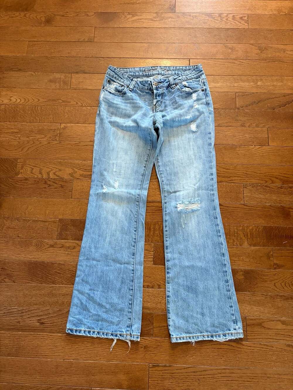 American Eagle Boyfriend Jeans Size 8